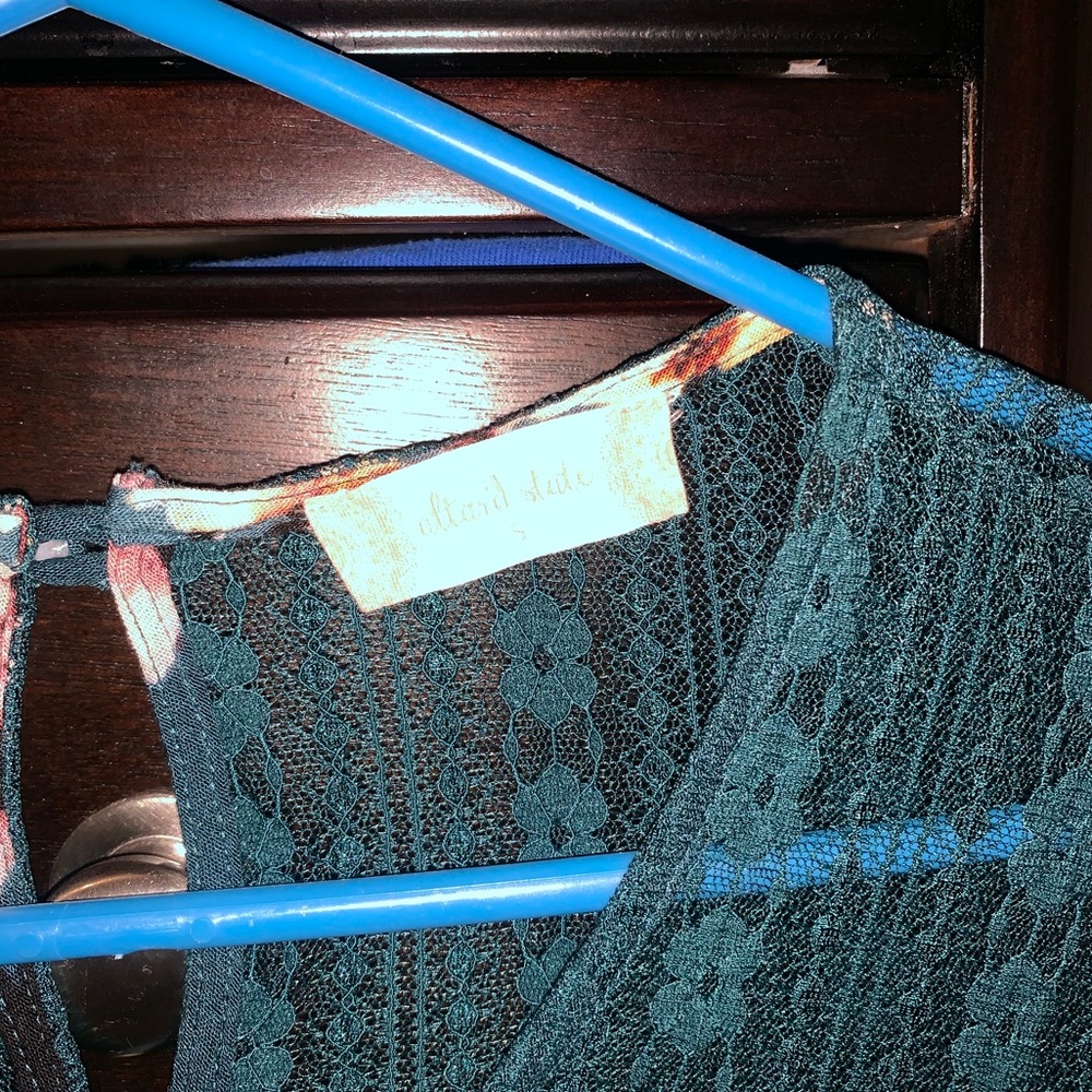 Altard State dress - Picture 3 of 3